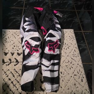 Fox size medium 10/26 black and pink dirt bike pants